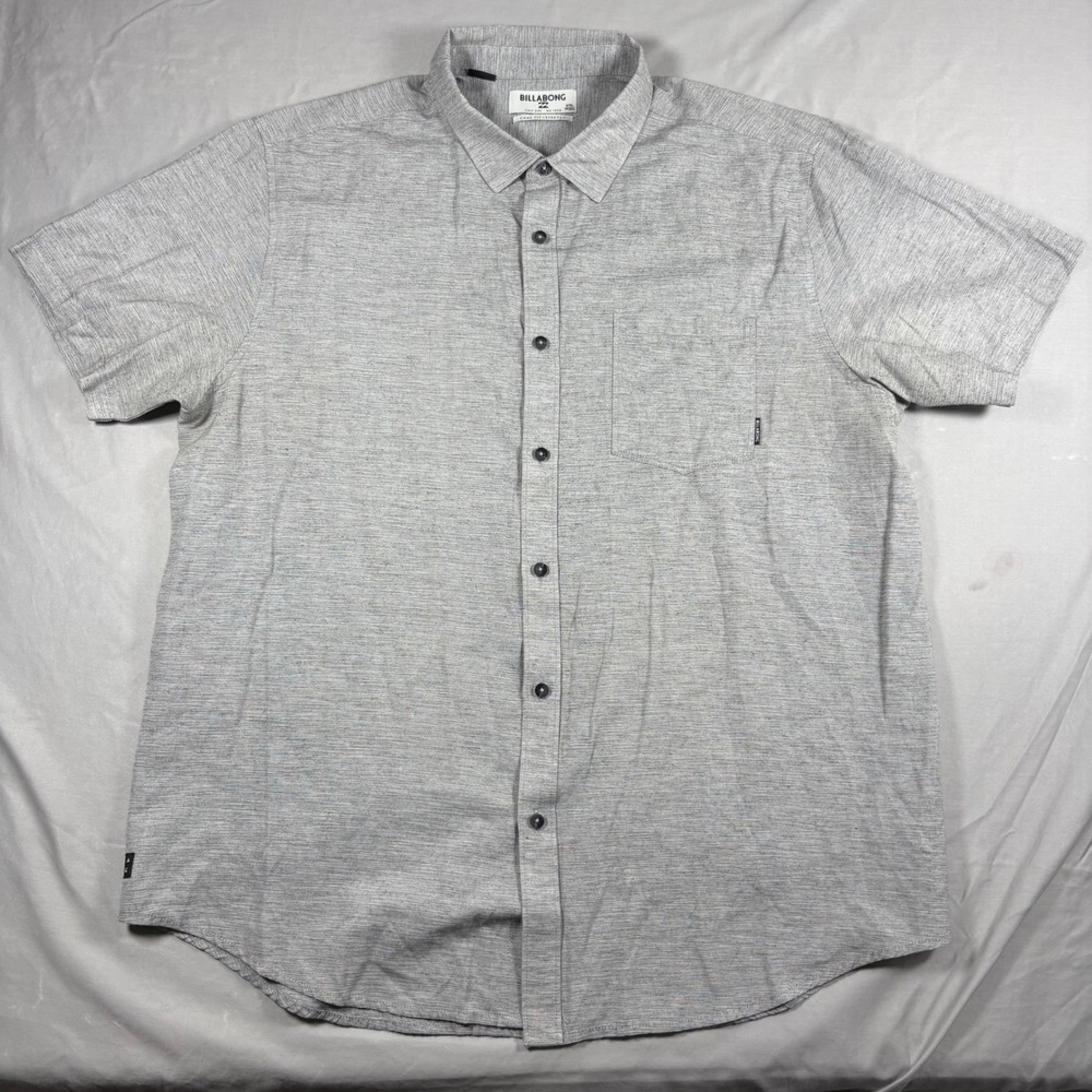 Billabong Core Fit Stretch Short Sleeve Button Up Shirt Mens XXL Gray M500NBAL